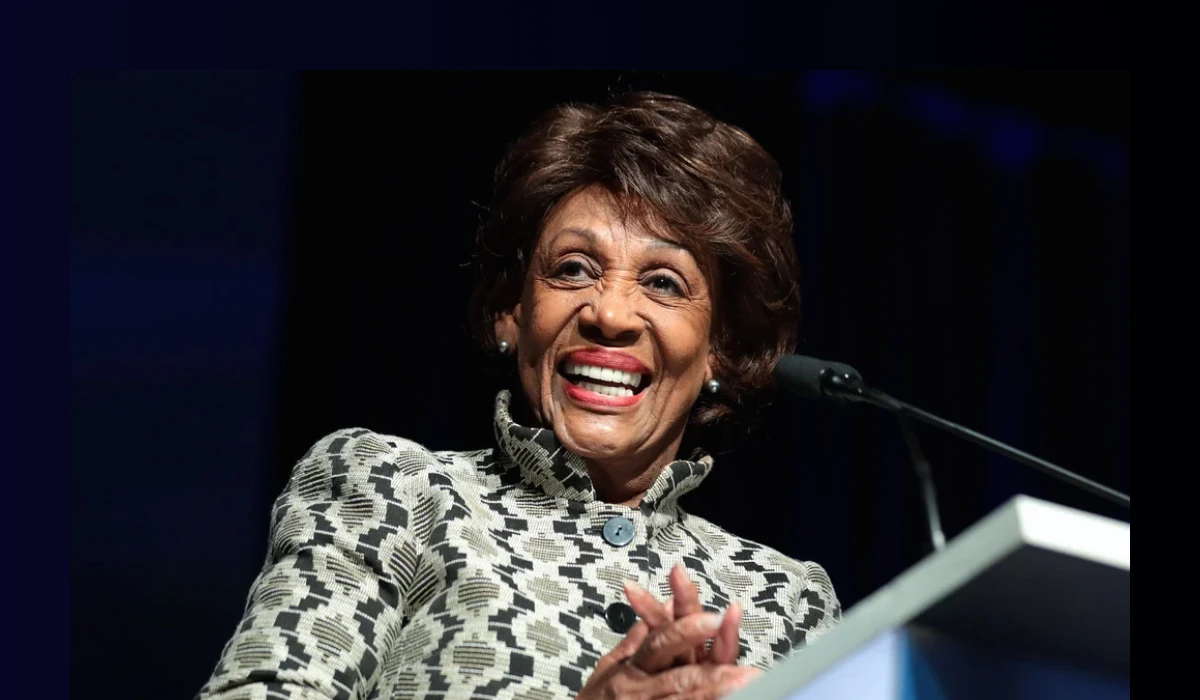 Waters Calls SEC Crypto Approach Into Question